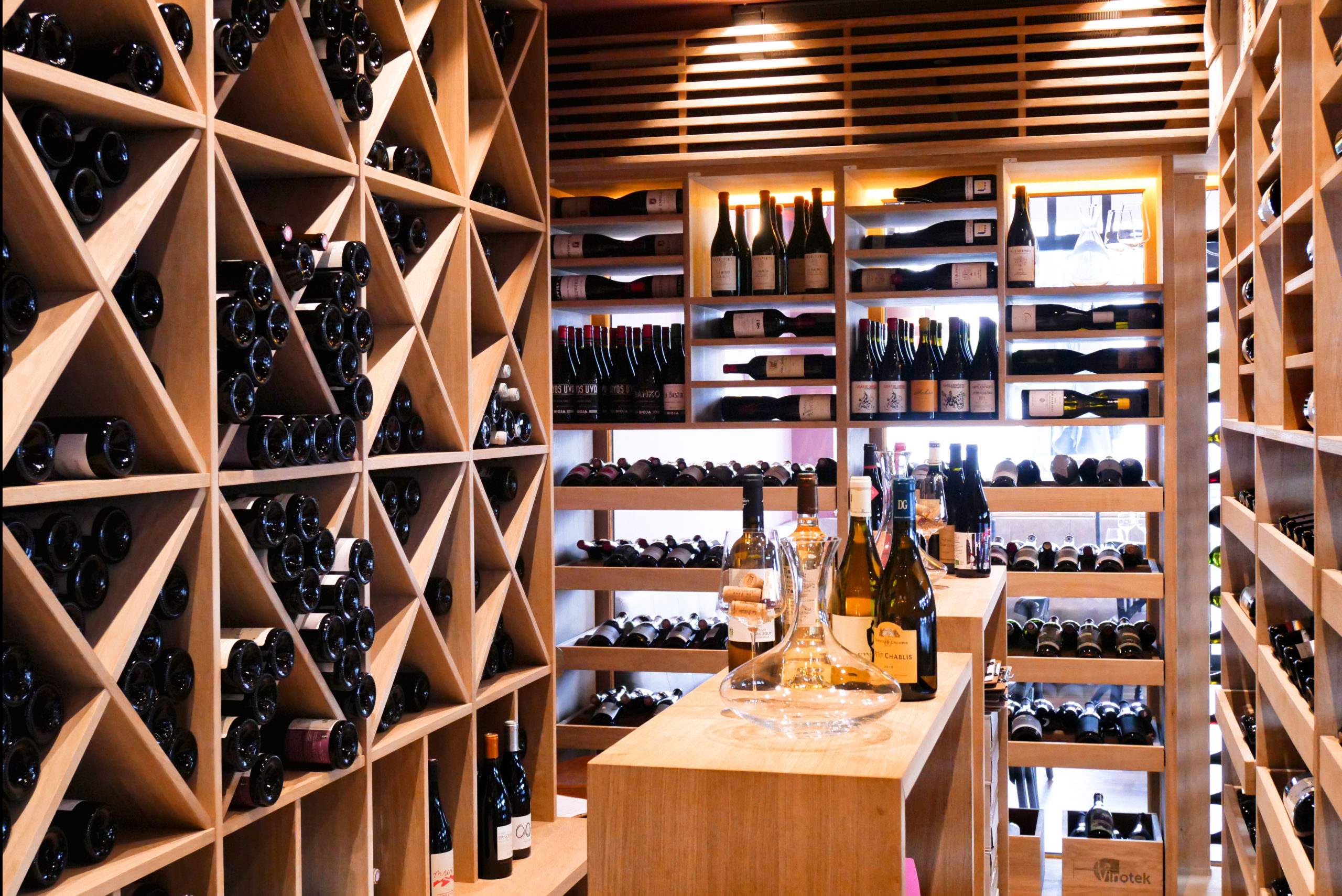 Vinotek st jean de luz